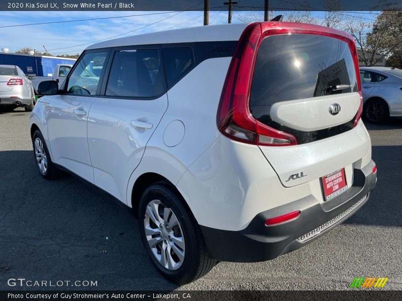 Snow White Pearl / Black 2020 Kia Soul LX