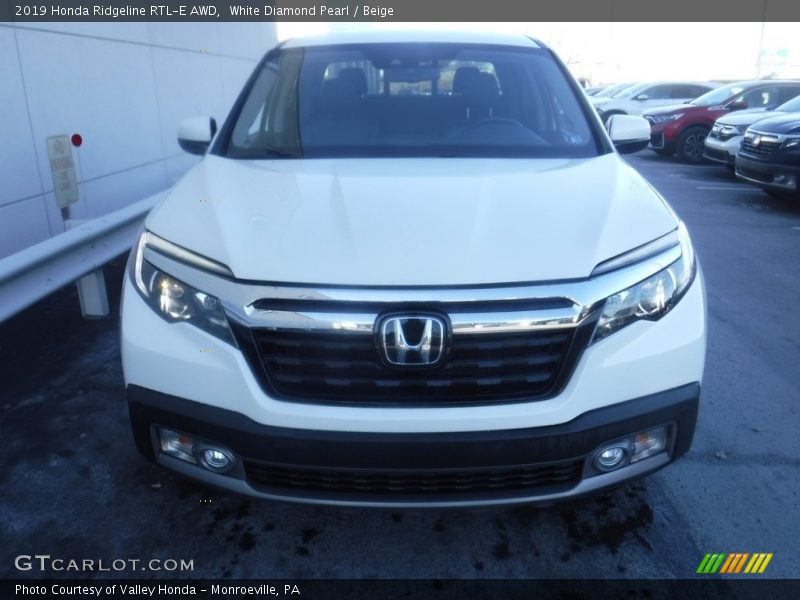 White Diamond Pearl / Beige 2019 Honda Ridgeline RTL-E AWD