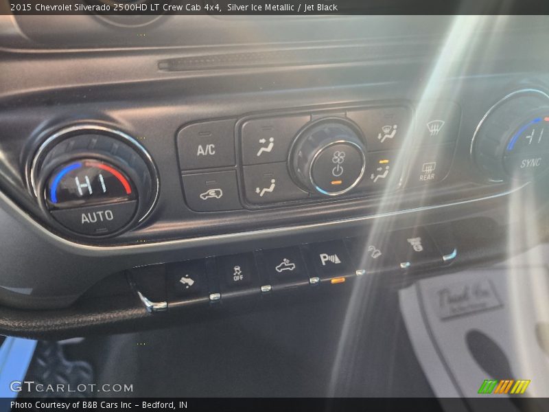 Silver Ice Metallic / Jet Black 2015 Chevrolet Silverado 2500HD LT Crew Cab 4x4