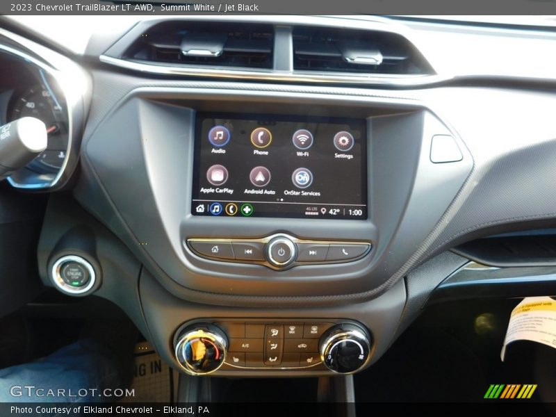 Summit White / Jet Black 2023 Chevrolet TrailBlazer LT AWD