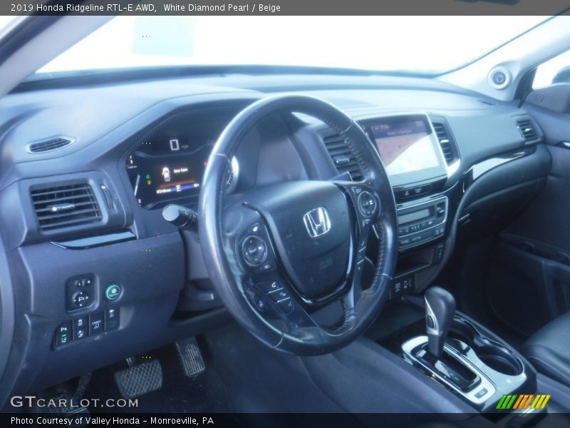 White Diamond Pearl / Beige 2019 Honda Ridgeline RTL-E AWD