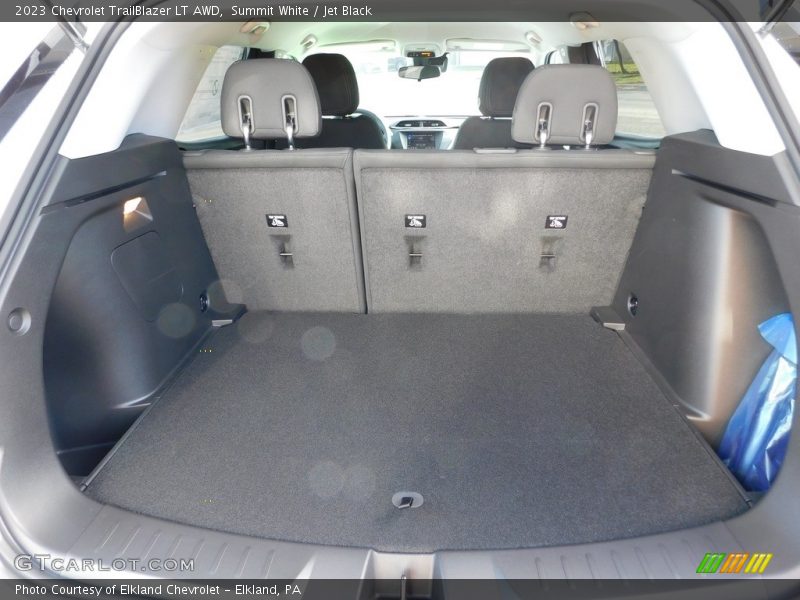 Summit White / Jet Black 2023 Chevrolet TrailBlazer LT AWD