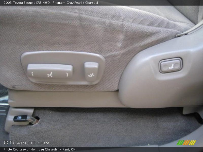 Phantom Gray Pearl / Charcoal 2003 Toyota Sequoia SR5 4WD