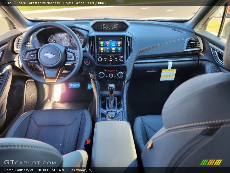 Crystal White Pearl / Black 2022 Subaru Forester Wilderness