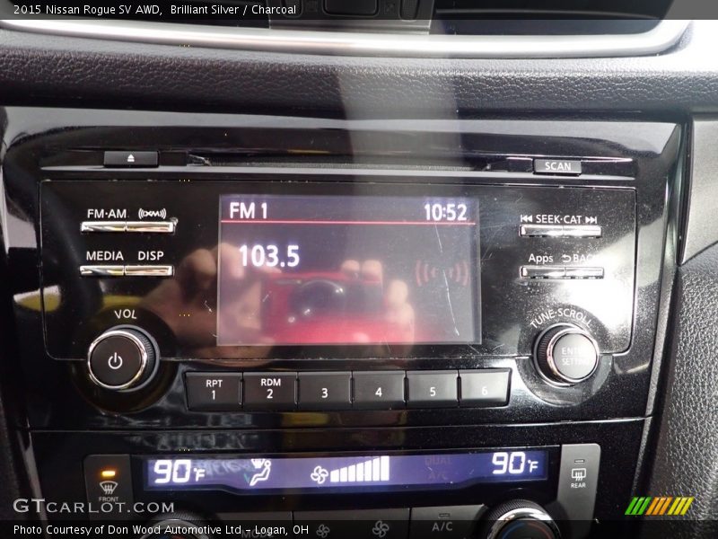 Brilliant Silver / Charcoal 2015 Nissan Rogue SV AWD