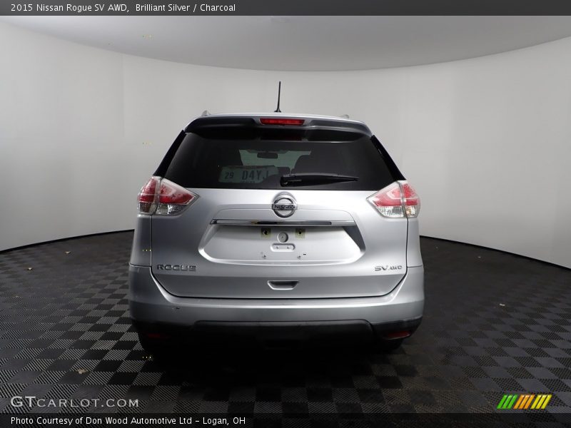 Brilliant Silver / Charcoal 2015 Nissan Rogue SV AWD