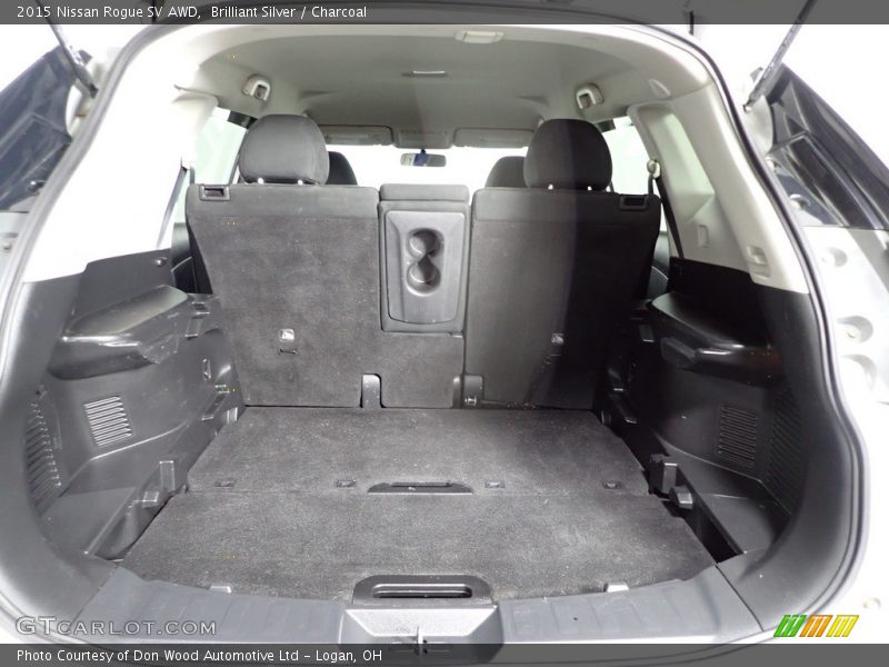 Brilliant Silver / Charcoal 2015 Nissan Rogue SV AWD