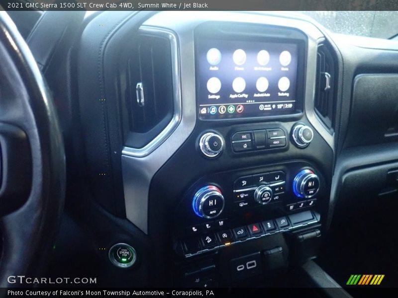 Summit White / Jet Black 2021 GMC Sierra 1500 SLT Crew Cab 4WD