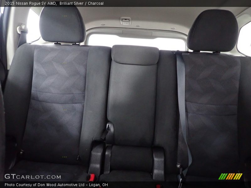 Brilliant Silver / Charcoal 2015 Nissan Rogue SV AWD