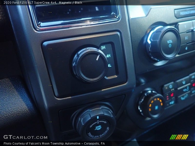 Magnetic / Black 2020 Ford F150 XLT SuperCrew 4x4