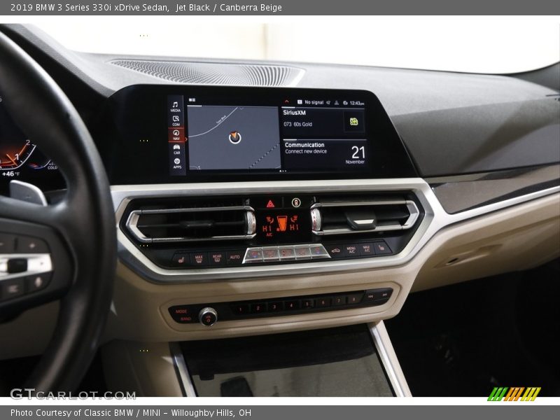 Controls of 2019 3 Series 330i xDrive Sedan