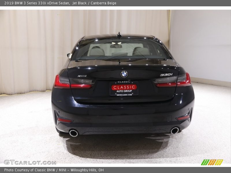 Exhaust of 2019 3 Series 330i xDrive Sedan