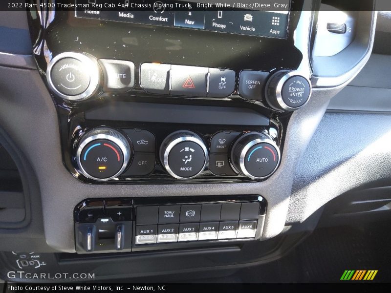 Bright White / Black/Diesel Gray 2022 Ram 4500 Tradesman Reg Cab 4x4 Chassis Moving Truck