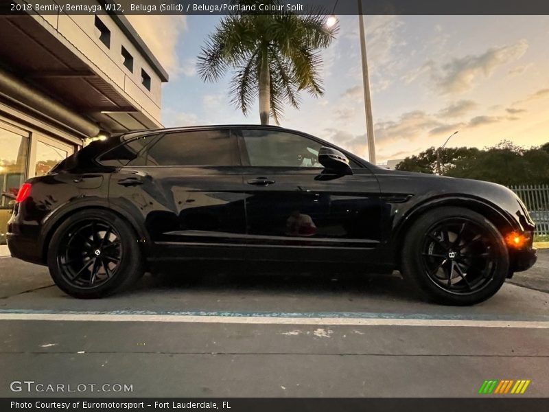 Beluga (Solid) / Beluga/Portland Colour Split 2018 Bentley Bentayga W12