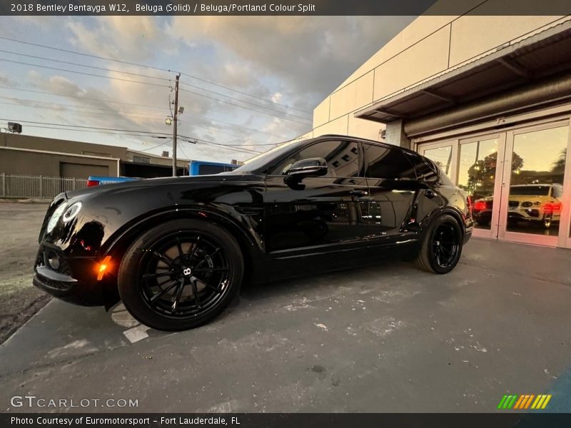 Beluga (Solid) / Beluga/Portland Colour Split 2018 Bentley Bentayga W12