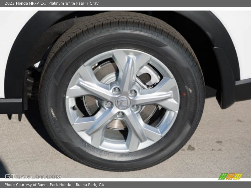 Platinum White Pearl / Gray 2023 Honda HR-V LX