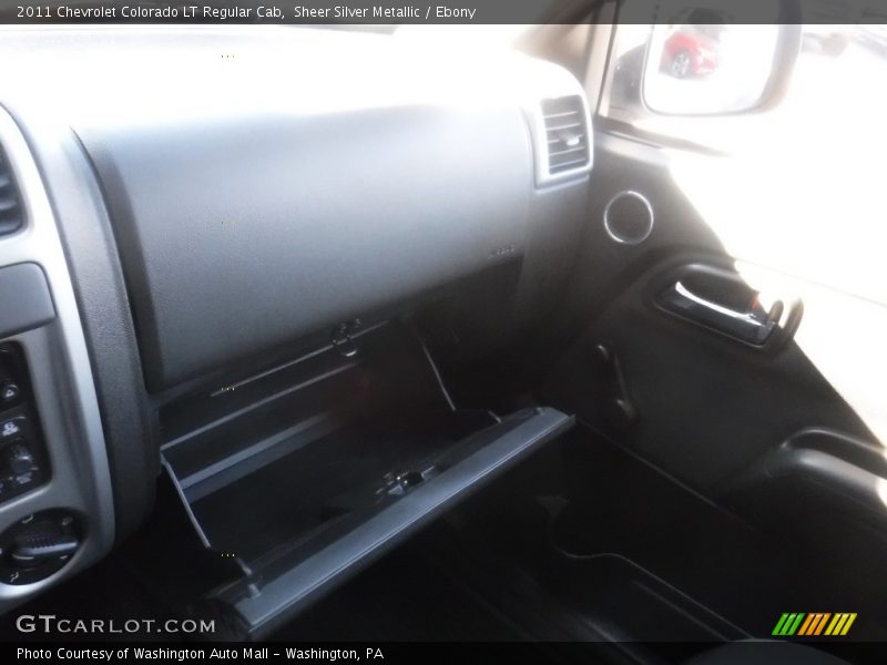 Sheer Silver Metallic / Ebony 2011 Chevrolet Colorado LT Regular Cab
