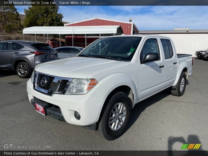 Front 3/4 View of 2016 Frontier SV Crew Cab