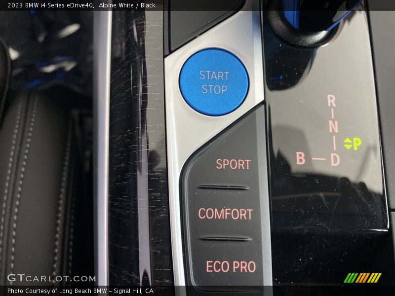 Alpine White / Black 2023 BMW i4 Series eDrive40