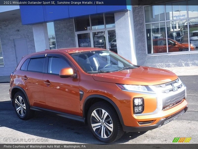 Front 3/4 View of 2021 Outlander Sport SE