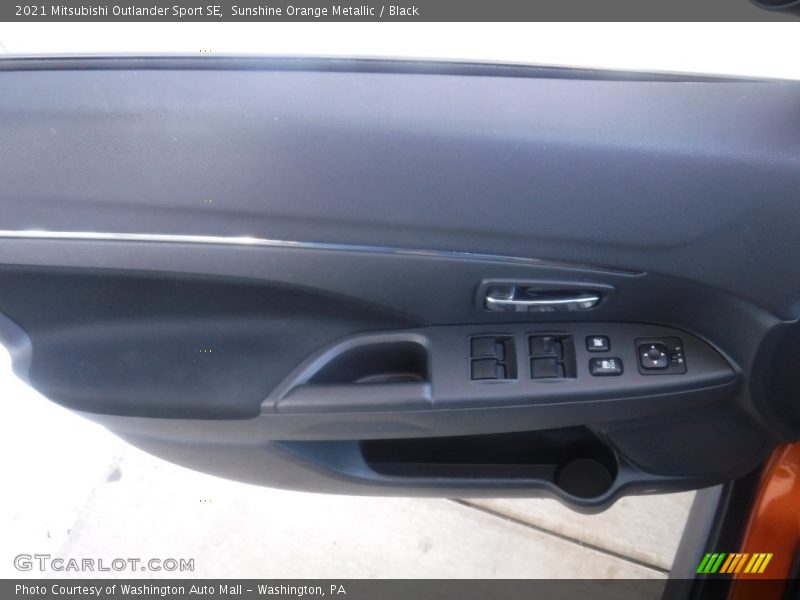 Sunshine Orange Metallic / Black 2021 Mitsubishi Outlander Sport SE