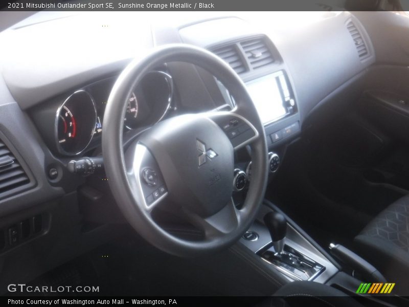 Sunshine Orange Metallic / Black 2021 Mitsubishi Outlander Sport SE