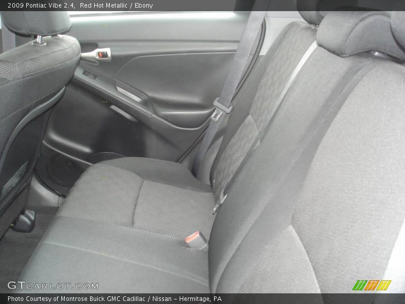 Red Hot Metallic / Ebony 2009 Pontiac Vibe 2.4