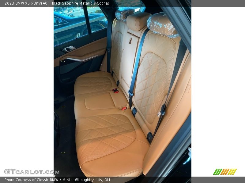 Black Sapphire Metallic / Cognac 2023 BMW X5 xDrive40i
