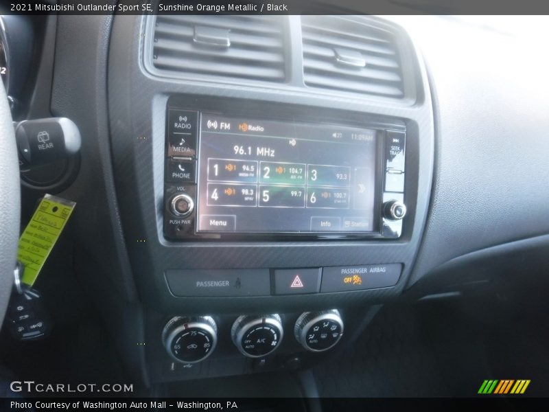 Sunshine Orange Metallic / Black 2021 Mitsubishi Outlander Sport SE