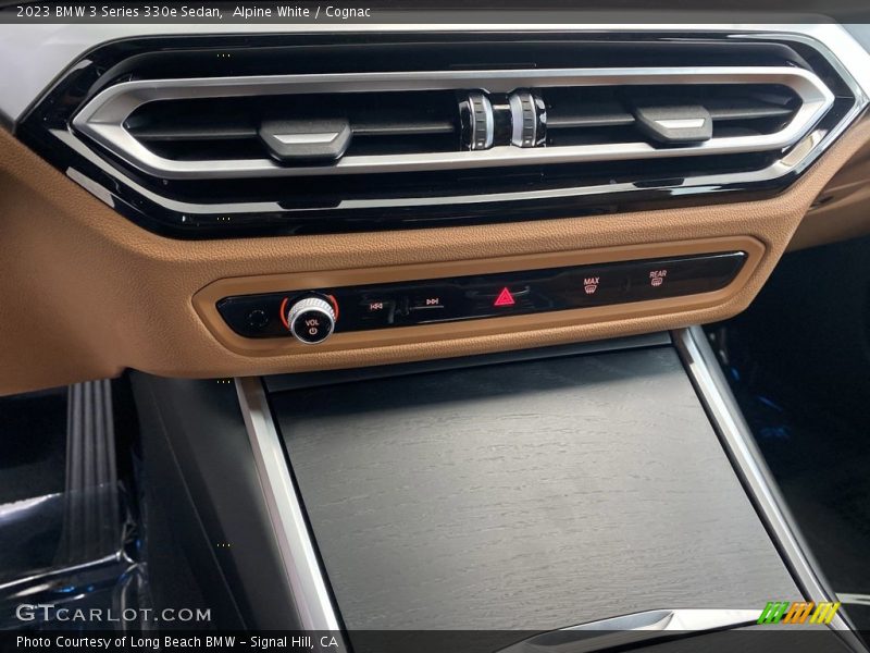 Alpine White / Cognac 2023 BMW 3 Series 330e Sedan