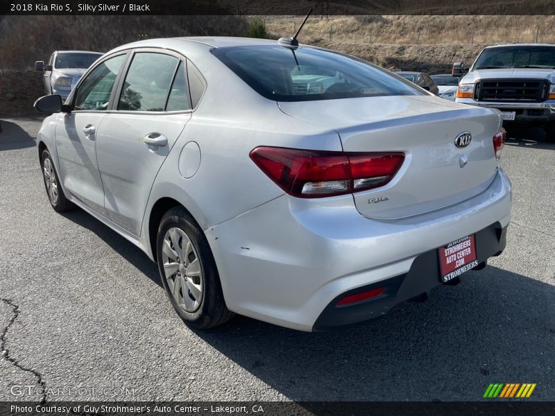 Silky Silver / Black 2018 Kia Rio S