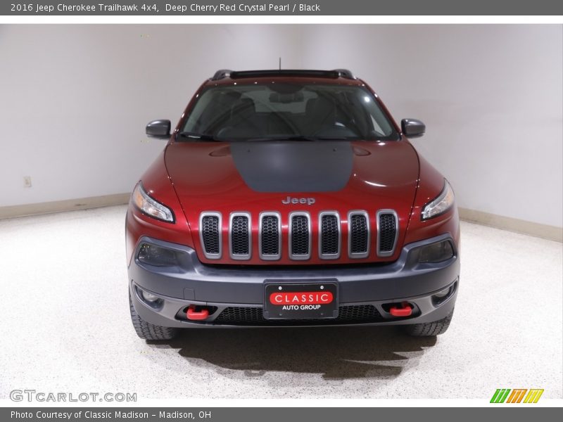 Deep Cherry Red Crystal Pearl / Black 2016 Jeep Cherokee Trailhawk 4x4