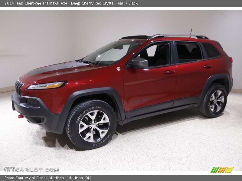 Deep Cherry Red Crystal Pearl / Black 2016 Jeep Cherokee Trailhawk 4x4