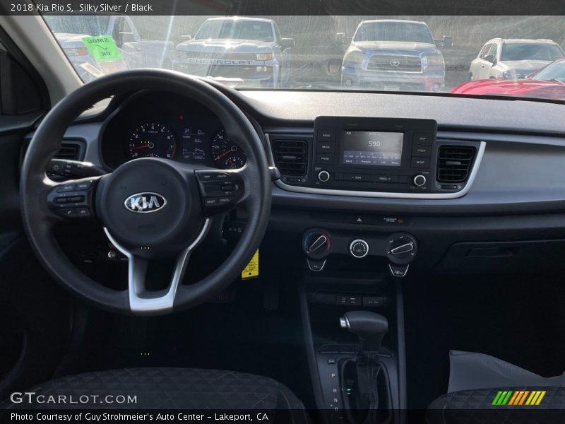 Silky Silver / Black 2018 Kia Rio S