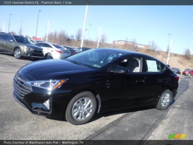 Phantom Black / Gray 2020 Hyundai Elantra SE
