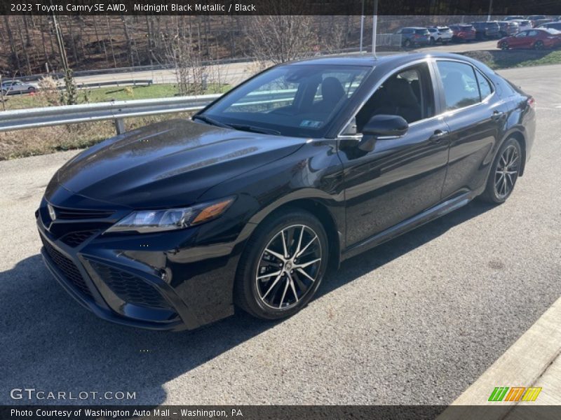 Midnight Black Metallic / Black 2023 Toyota Camry SE AWD