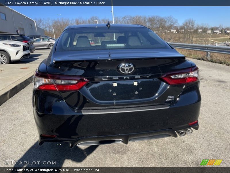 Midnight Black Metallic / Black 2023 Toyota Camry SE AWD
