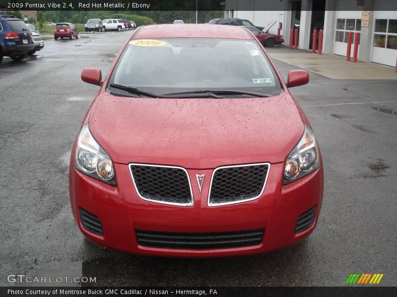 Red Hot Metallic / Ebony 2009 Pontiac Vibe 2.4