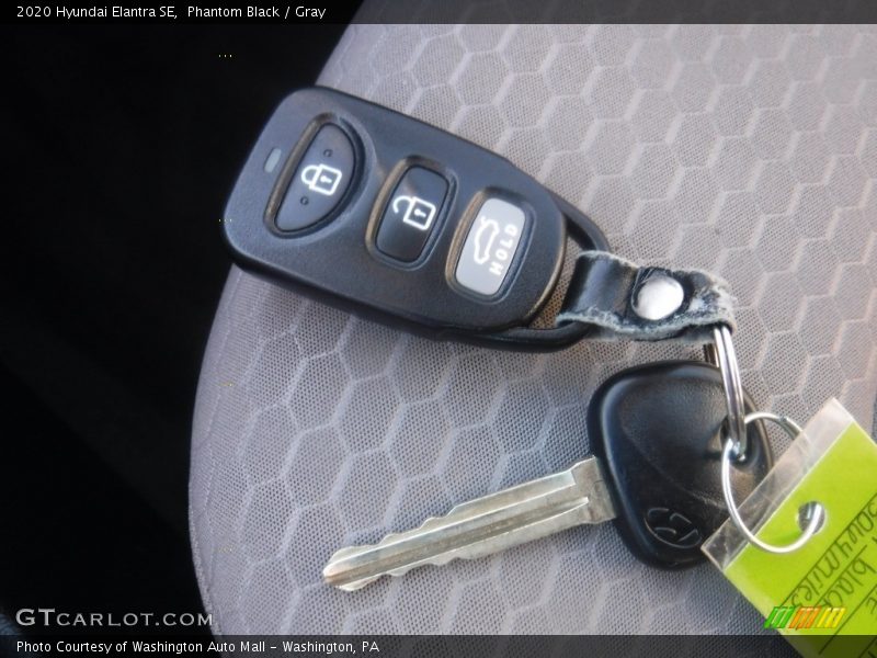 Phantom Black / Gray 2020 Hyundai Elantra SE