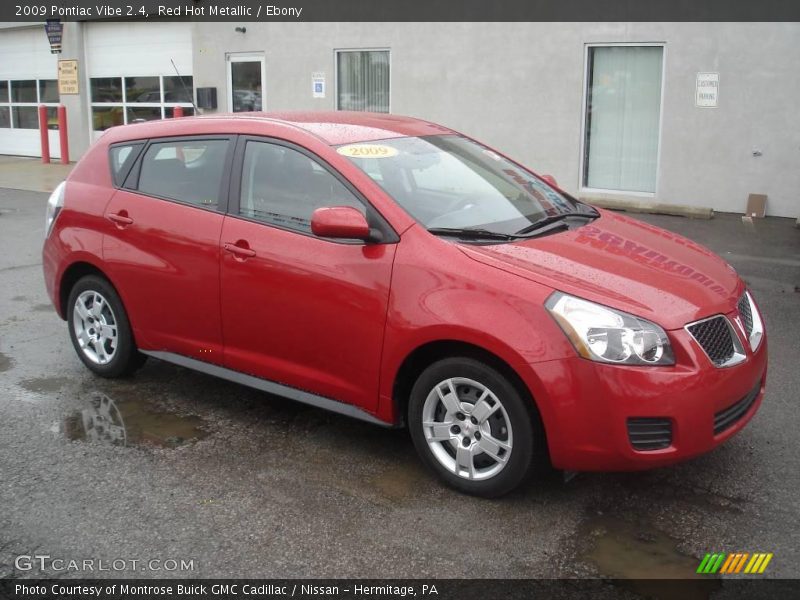 Red Hot Metallic / Ebony 2009 Pontiac Vibe 2.4