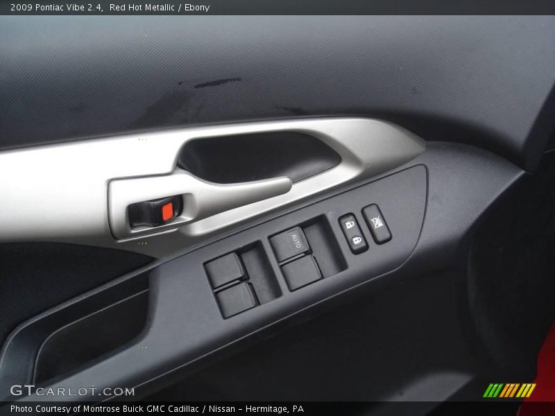 Red Hot Metallic / Ebony 2009 Pontiac Vibe 2.4