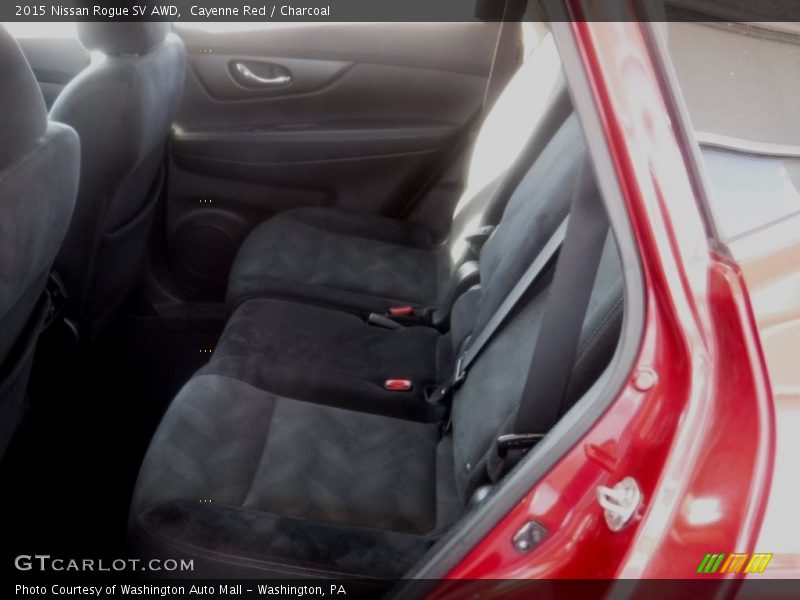 Cayenne Red / Charcoal 2015 Nissan Rogue SV AWD