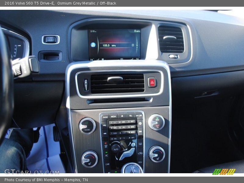 Osmium Grey Metallic / Off-Black 2016 Volvo S60 T5 Drive-E