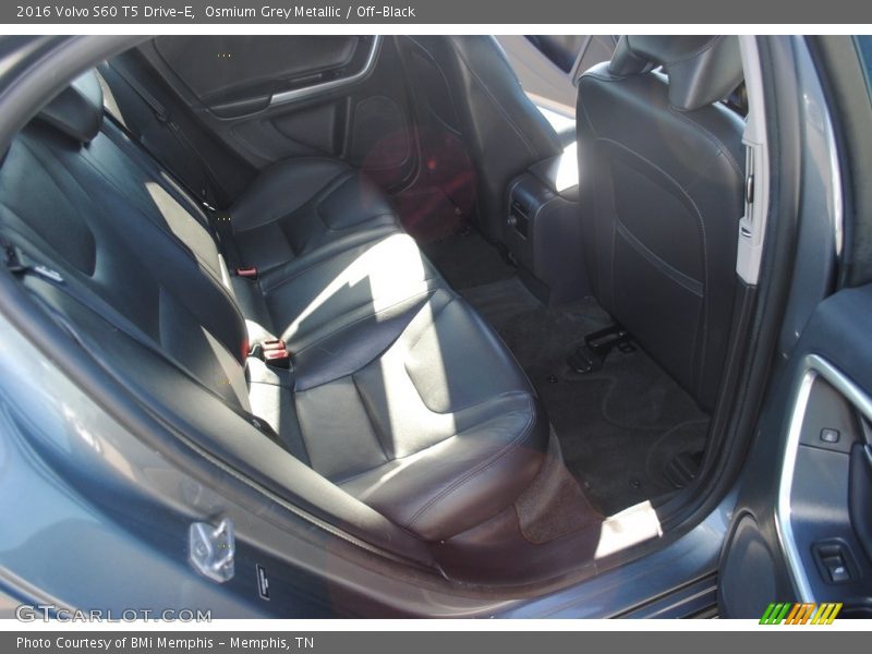 Osmium Grey Metallic / Off-Black 2016 Volvo S60 T5 Drive-E