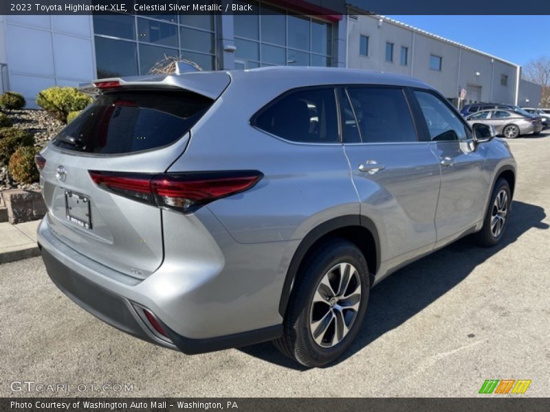 Celestial Silver Metallic / Black 2023 Toyota Highlander XLE