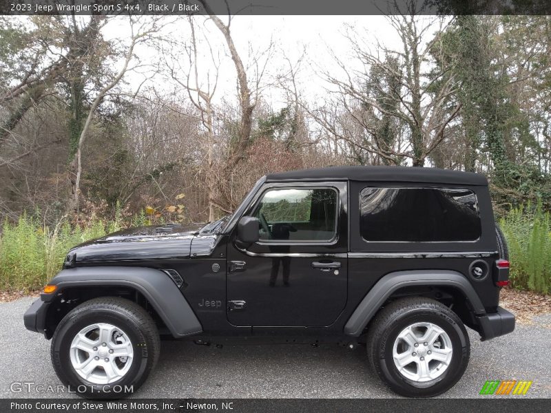  2023 Wrangler Sport S 4x4 Black