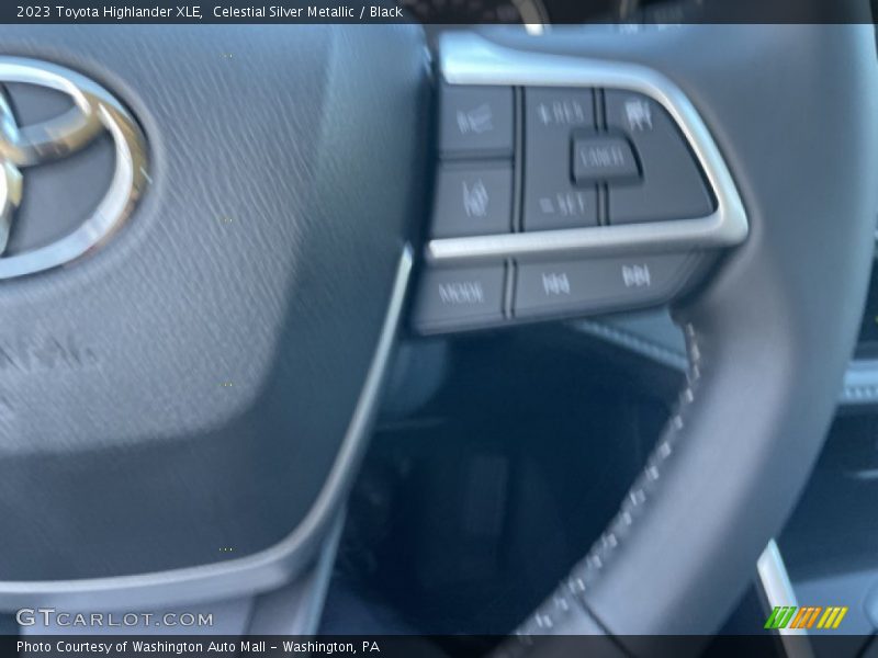 Celestial Silver Metallic / Black 2023 Toyota Highlander XLE