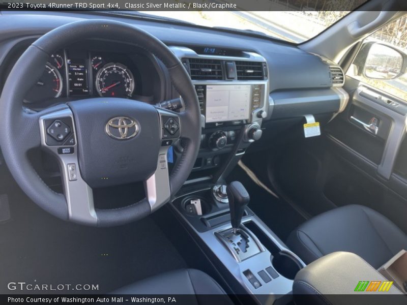 Classic Silver Metallic / Black/Graphite 2023 Toyota 4Runner TRD Sport 4x4