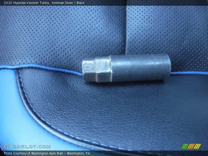 Ironman Silver / Black 2013 Hyundai Veloster Turbo