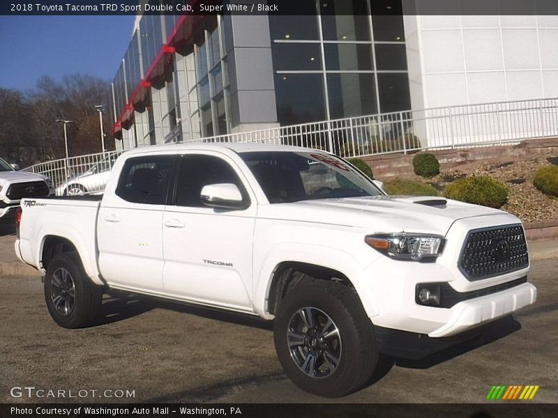 Super White / Black 2018 Toyota Tacoma TRD Sport Double Cab